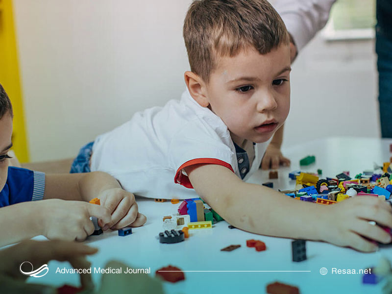 اوتیسم شامل مجموعه‌ای از اختلالات است که بر مغز فرد اثر می‌گذارد.