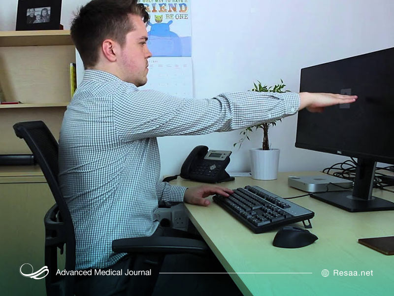 پیدا کردن حالت ایده‌آل برای نشستن پشت میز