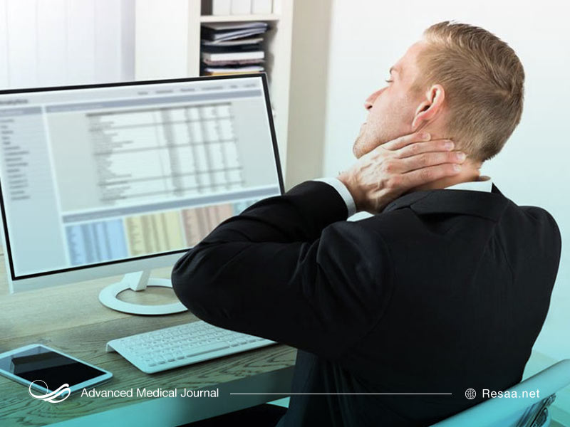 گردن درد هنگام نشستن پشت میز