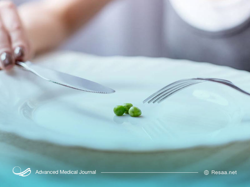 پرخوری و به دنبال آن رزیم های سخت برای رفع احساسات بد