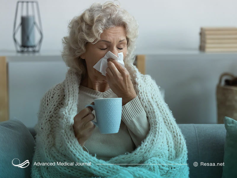 از مراجعه به مراکز درمانی تا حد امکان خودداری کنید.