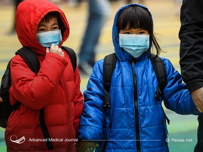 تصویر کودکان با ماسک روی صورت
