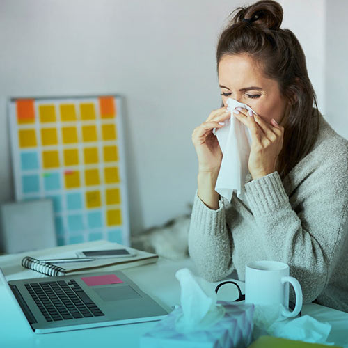 بیماری تب یونجه چیست؟