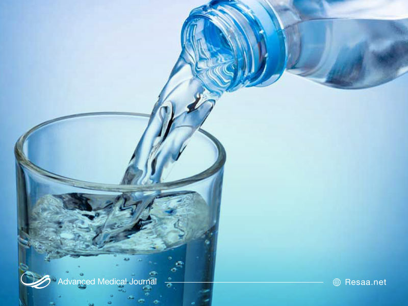 نوشیدن آب فراوان