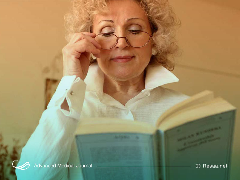 پیرچشمی زنان و مردان را به طور یکسان مورد هدف قرار می‌دهد.