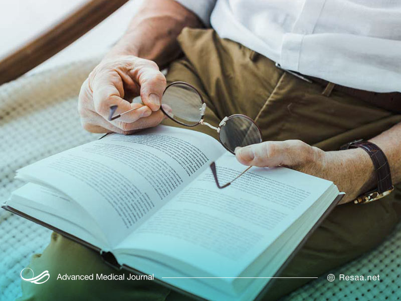 رژیم غذایی متعادل در جلوگیری از پیرچشمی موثر است.