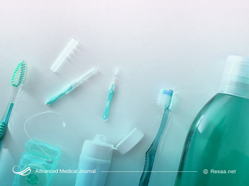 استفاده منظم از مسواک و نخ دندان از پوسیدگی دندان‌ها جلوگیری می‌کند.