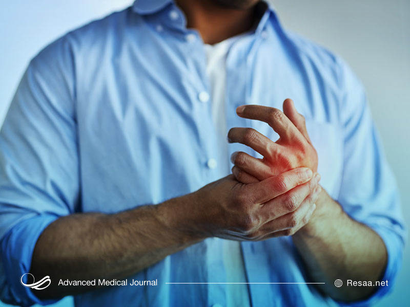 بیماری دیستونی سبب بروز اختلالات حرکتی می‌شود.